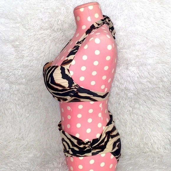 Vintage Victoria’s Secret bombshell white tiger print bikini - Picture 5 of 10